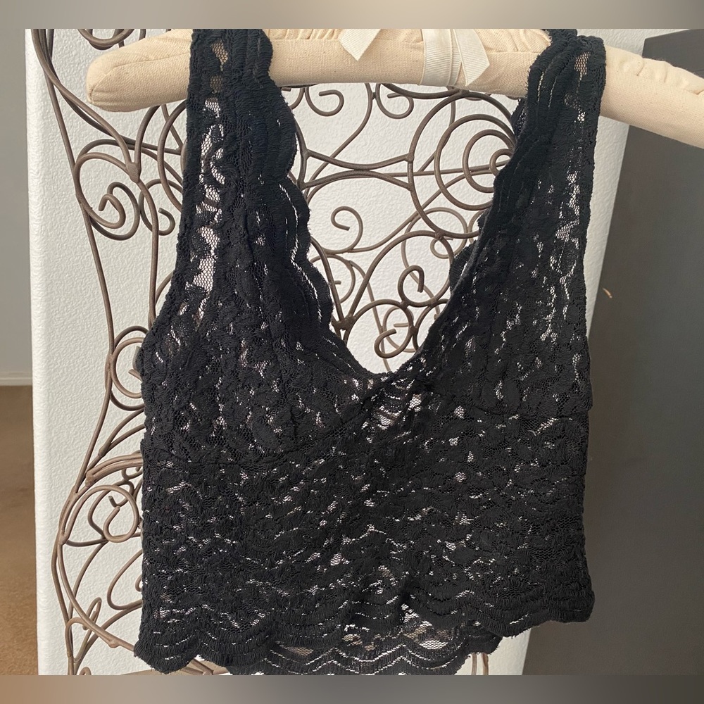 Zara sheer tank in black. Size Small